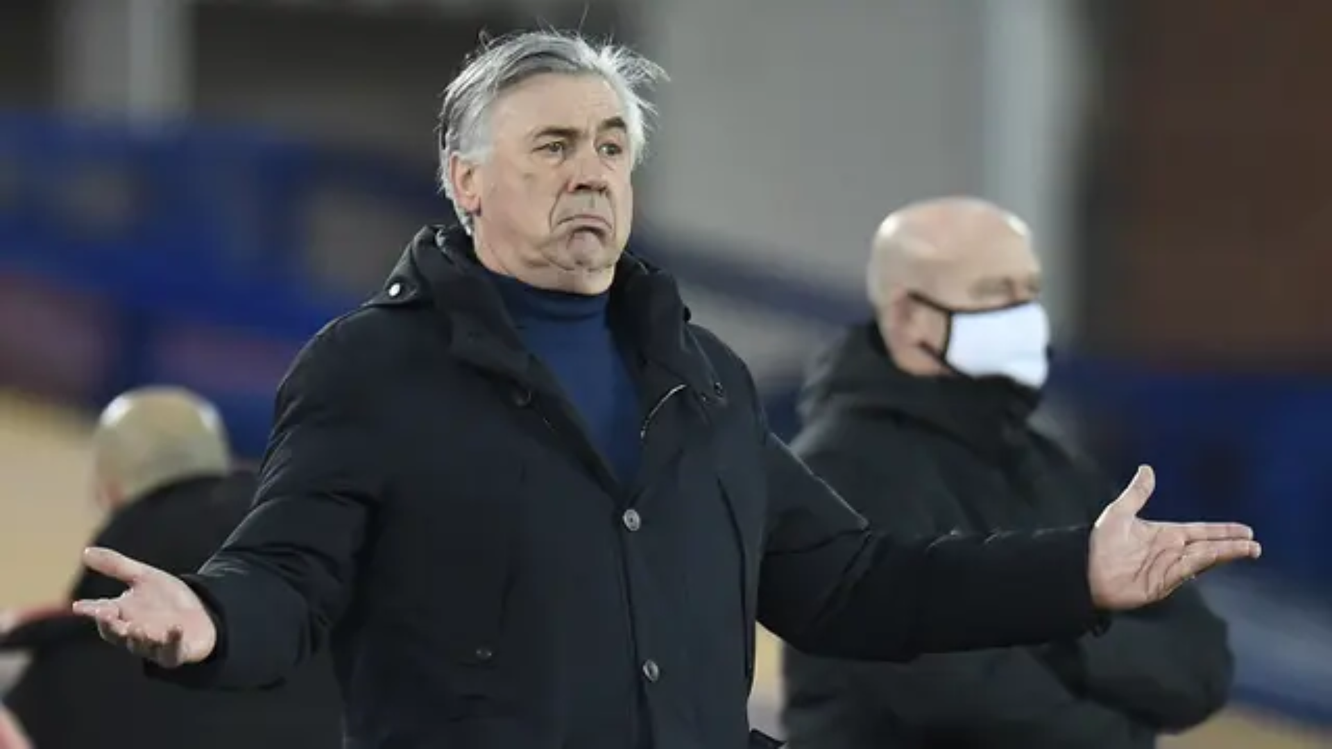 Carlo Ancelotti Mendesak Florentino Perez untuk Merekrut Bek Baru