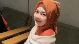 Influencer Yessy Anitoma Bangkit